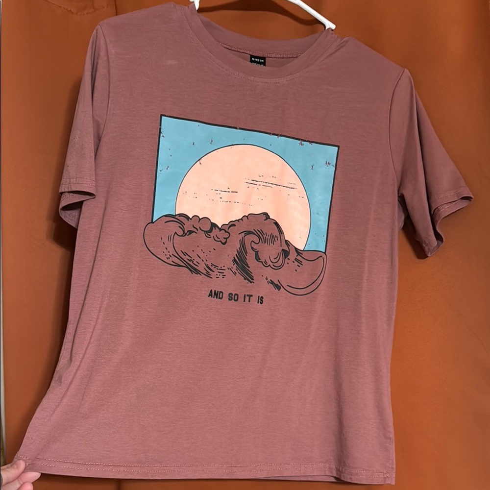 Waves Graphic Tee